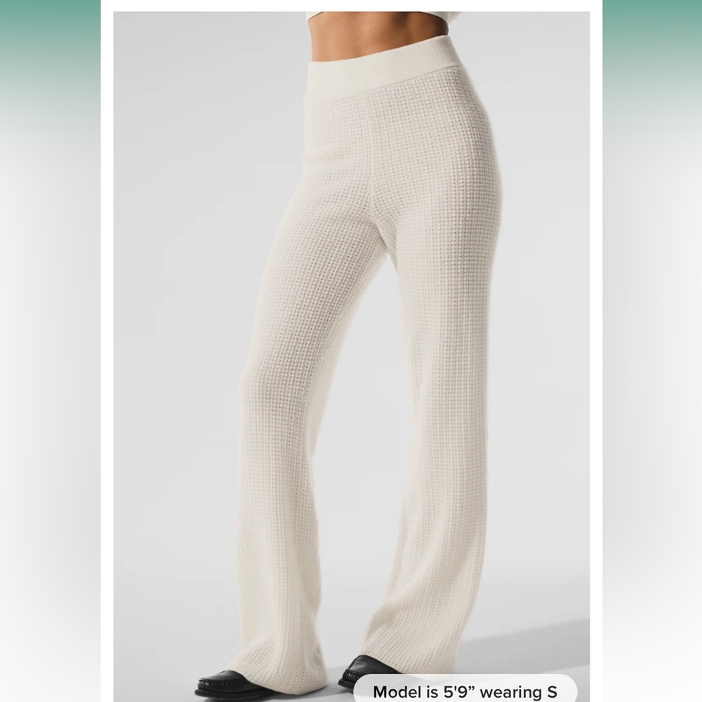 ALO Yoga Cream Knit Pants
